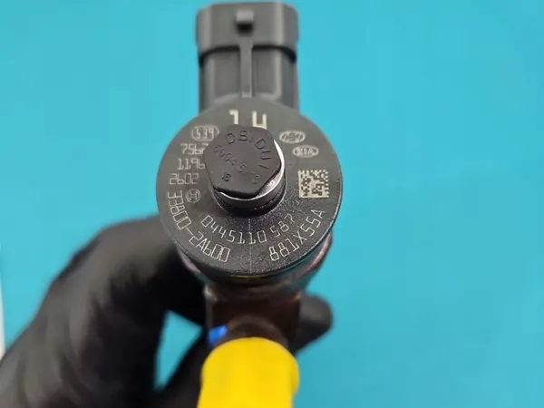 Kia Rio IV Injektor 1.4 CRDI 0445110587 image 2