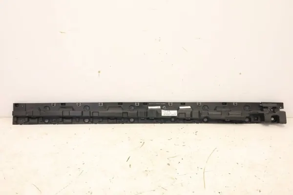 Clip de garniture de marche OEM 7425466MWGK droit BMW X6 G06 image 2