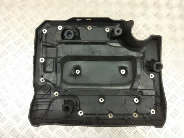 Écran de capot avant KIA Sportage 2013 OEM SKE30030 image 4