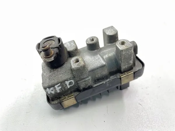 Turbo Controller Jaguar XF 2009 image 1