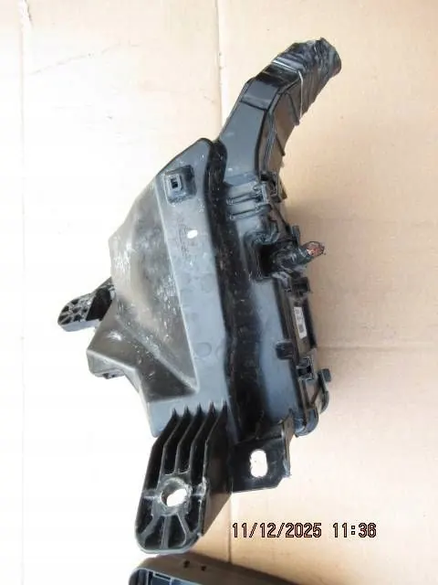 TOYOTA YARIS III FUSSBORD 826620D100 image 1