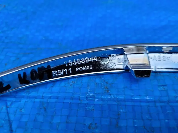 OPEL Astra J Vasemman Takapuskurin Lista Kromi 13368944 image 3