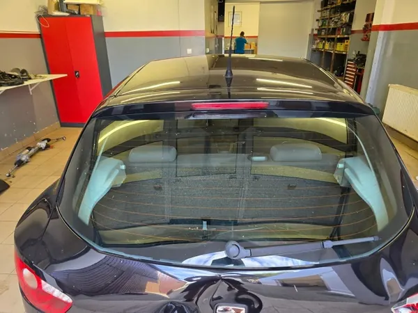 SEAT OE bagagelucka med glas för Ibiza 4 IV 2012-2017 image 2