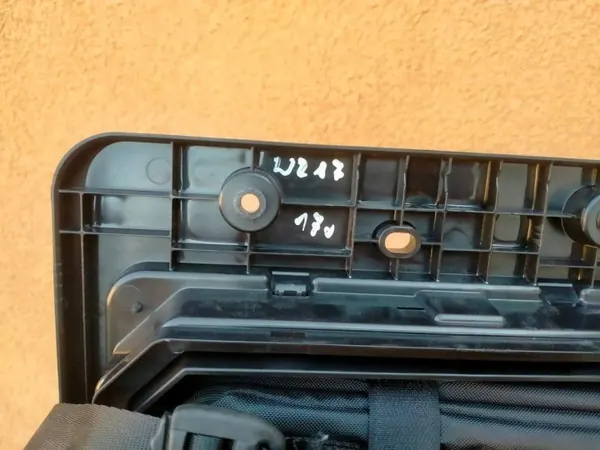 OEM A2176400200 Isolation Mur Siège Arrière Mercedes Classe S image 7