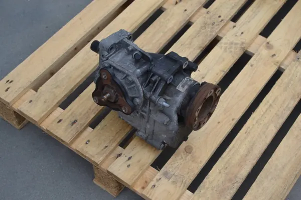 Audi TT 3.2 V6 Verteilergetriebe OEM 0AV409053T image 2