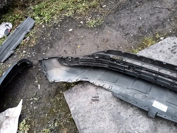 Spoiler VW Tiguan II Traseiro OEM 5NA805903H image 8