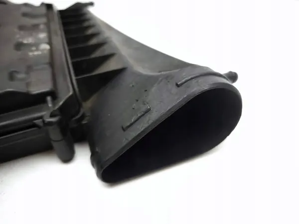 Mercedes-Benz ML W164 2010 Ilmansuodattimen kotelo A6420940204 image 3