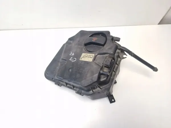 Réservoir d'expansion Audi Q7 3.0 TDI OEM 7L0121407E image 2