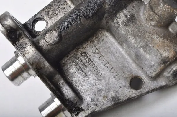 Volvo Växellådstermostat OEM 31319791 - Begagnad image 3
