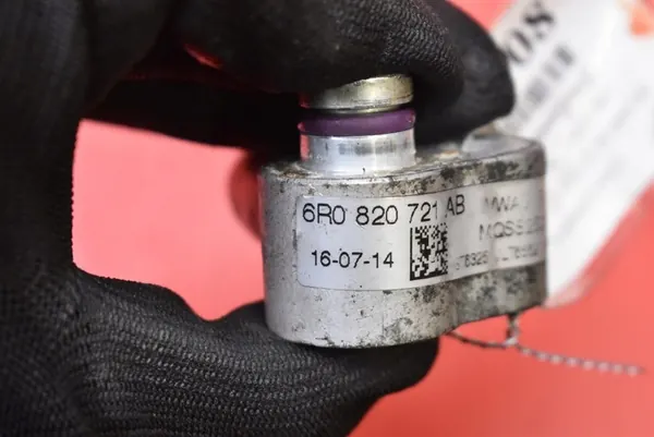 Ilmastointiputki 6R0820721AB Skoda Rapid 12-17 image 6