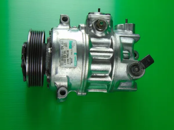 Klimakompressor OEM 1K0820859F mit Ventil - Sanden image 4