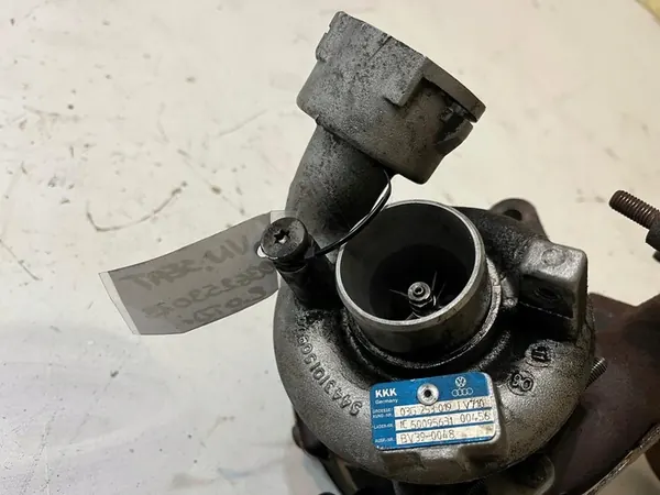 VW SKODA 2.0 TDI Turbo 03G253019J image 7