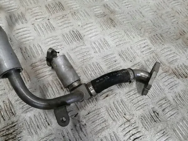 Öljynpoistoputki OEM 03H115655B VW Crafter 2.0 TDI:lle image 3