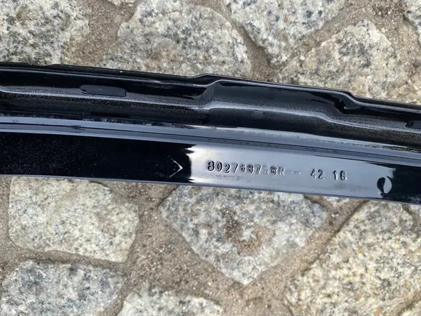 RENAULT CLIO IV Höger Framdörr OEM 801104098R image 9