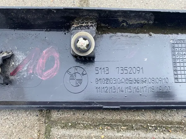 OEM 7352091 Linker Deurlijst BMW X1 F48 image 5
