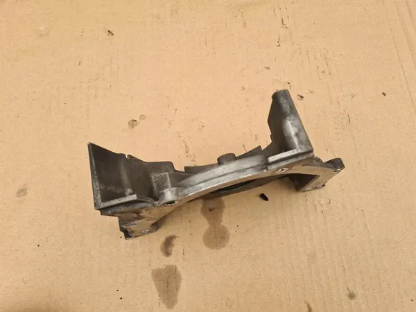 Boîtier de joint d'huile 03G103153B VW Skoda Seat Audi 2.0 TDI image 5