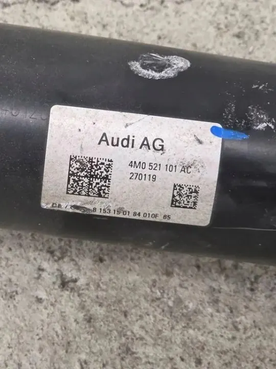 Audi OE 4M0521101AC Begagnad Drivaxel image 3