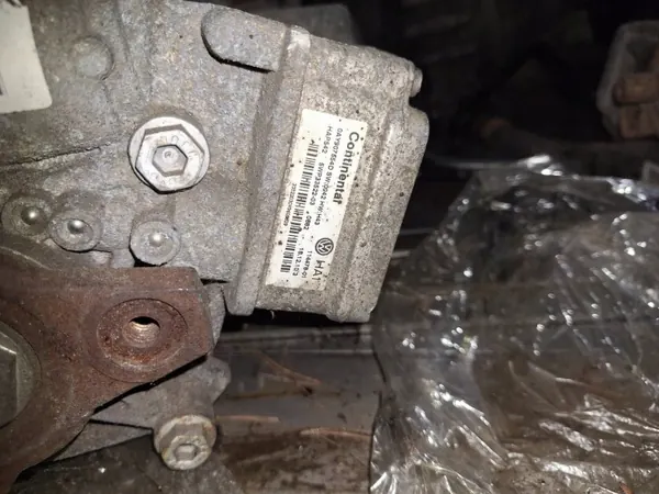 Différentiel arrière Haldex VW Tiguan 0AY907554D image 4