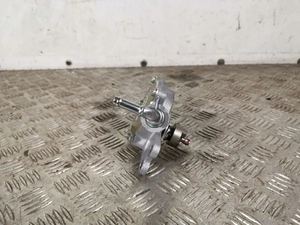 Pompe à vide Toyota OEM FBZ12518 pour C-HR 2018 image 4