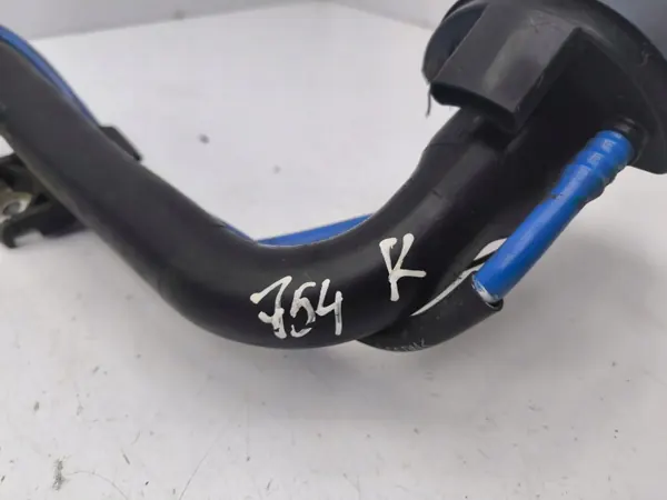 Pescoço de enchimento OEM 7774610020 para Toyota Corolla image 4