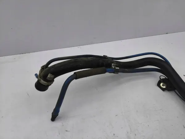 Pescoço de enchimento OEM 7774610020 para Toyota Corolla image 7