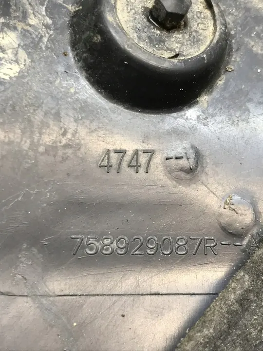 DACIA SANDERO II STEPWAY LOGAN motorplåt image 10