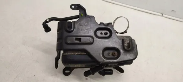 Webasto parkeerverwarming OEM 1K0815005EE Audi A3 8P image 6
