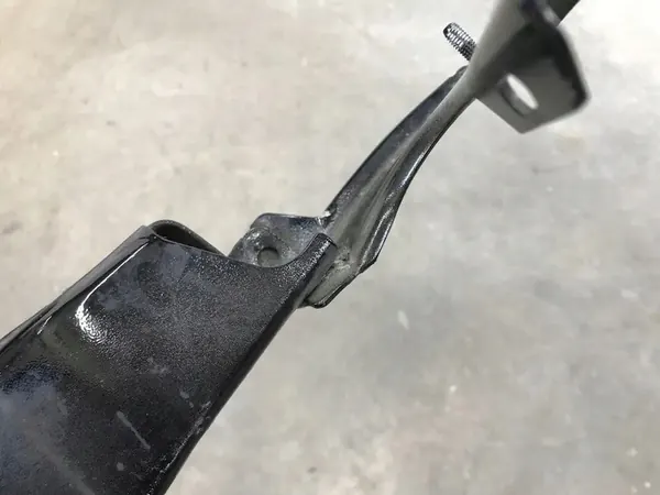 Audi A5 I 8T Kotflügelhalterung Rechts Vorne OEM 8T0821136G image 9