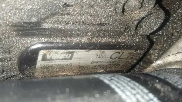 Citroen C5 Alternator 2001 2.2L 9645907680 image 4