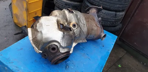 Alfa Romeo Stelvio 2.2jtd OEM Uitlaatkatalysator image 5