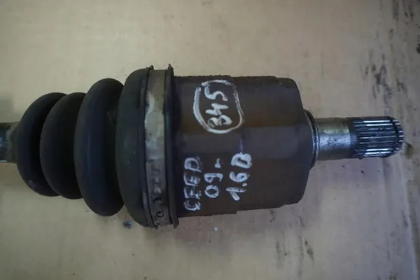 KIA CEED I ED Vänster Halvaxel 1.6CRDI 2009 image 2