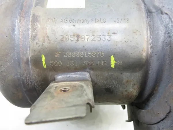 Katalysator OEM 04L131723DG för VW Golf VII 1.6 TDI image 9