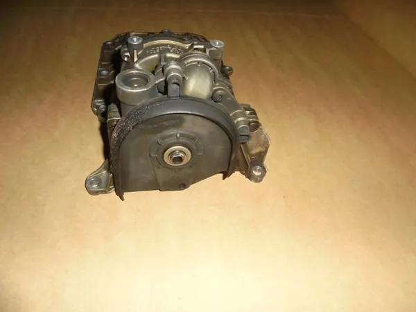 Olje Pump BMW N47 E87 E90 E83 E84 2.0D image 2