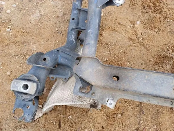 Bras de Suspension Avant OEM A1663302000 Mercedes image 5