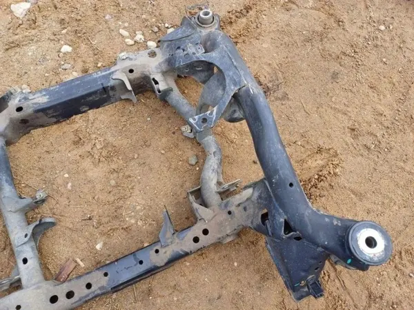 Bras de Suspension Avant OEM A1663302000 Mercedes image 7