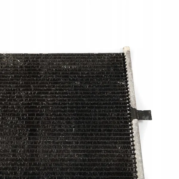 BMW E83 X3 Ilmastointikondensaattori image 4