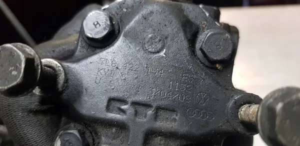 Bomba de direção Audi Q7 VW Touareg 3.0 TDI image 4