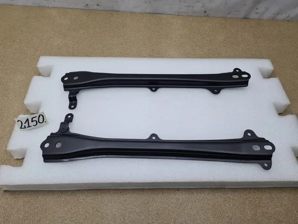 Support Droit Corolla E21 image 1