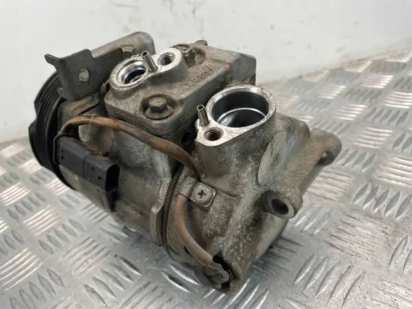Compresor de aire acondicionado Mercedes E350 W212 A0008302100 image 4