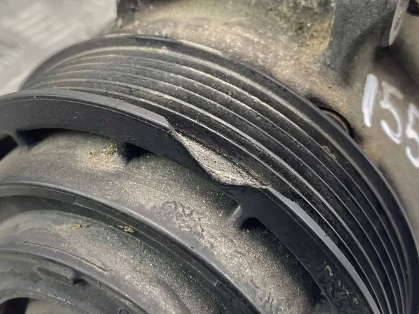 Compresor de aire acondicionado Mercedes E350 W212 A0008302100 image 5