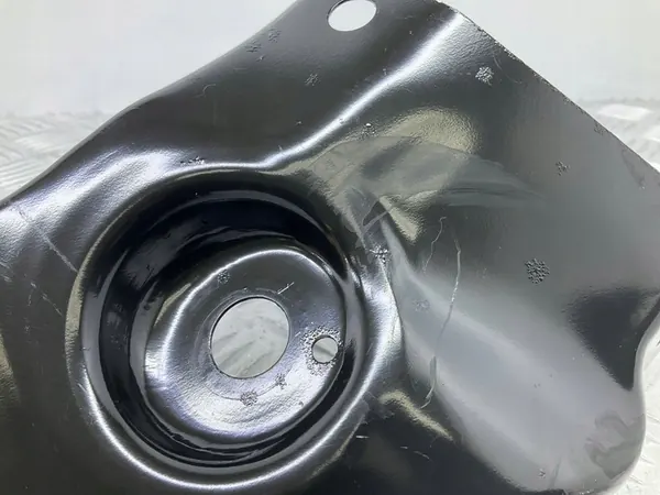 Radiatorfäste Volkswagen Scirocco 2011 1K8805932 image 9