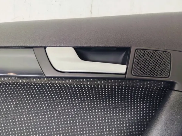 Dörrklädsel Vänster Bak Audi A3 8P OEM 8P4867305 image 3