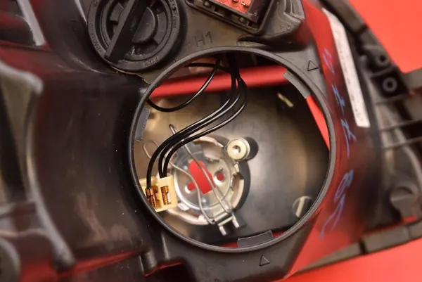 Vasen ajovalaisin Opel Insignia A 2008-2014 22831926 image 9