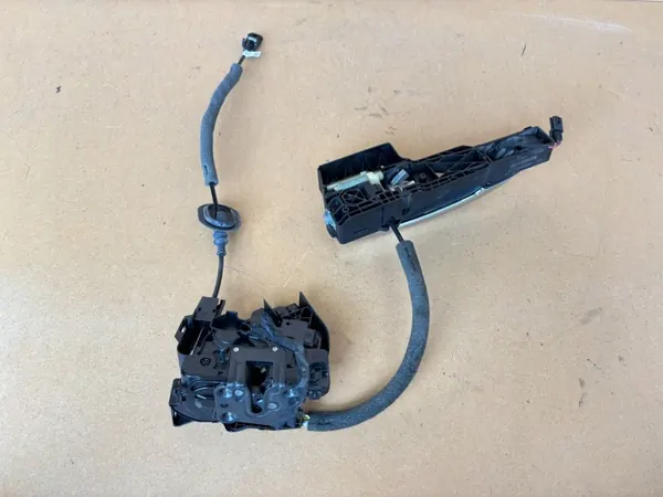 OEM 806068026R Poignée Serrure Portière Droite Arrière image 5