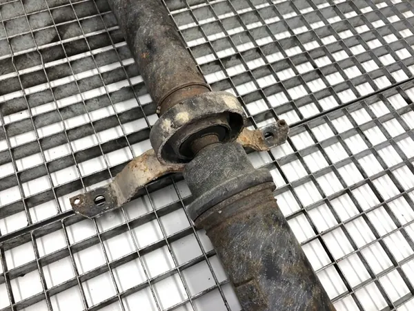 Arbre de Transmission Arrière Audi A4 B6 Berline 00-05 2.5 180CV 8E0521101D image 3