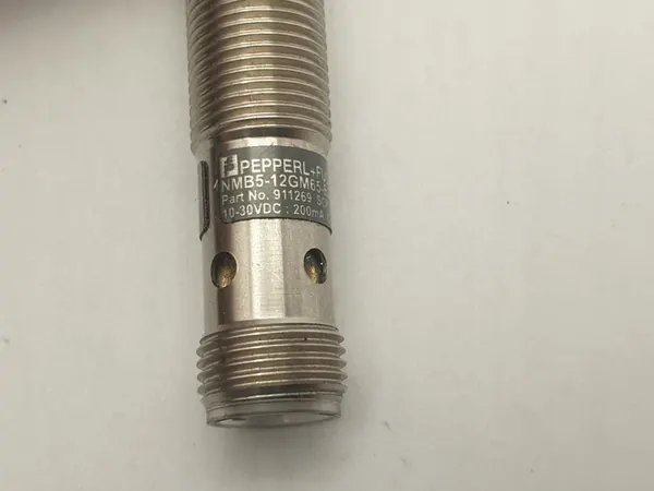 Sensore PEPPERL+FUCHS NMB5-12GM65-E2-V1 PNP NO M12 image 5