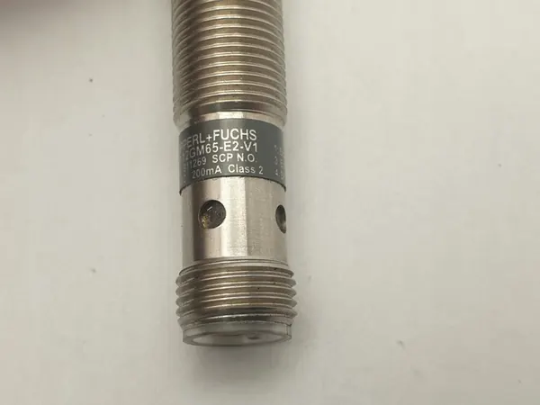 Sensore PEPPERL+FUCHS NMB5-12GM65-E2-V1 PNP NO M12 image 6
