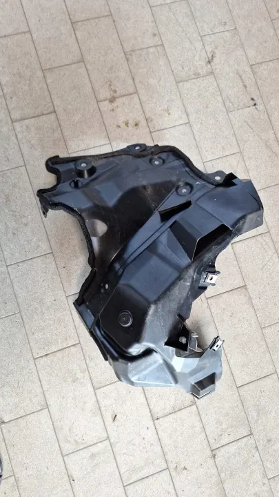 Mazda CX-60 Vänster Motorlock OEM KBB3564G2 image 2