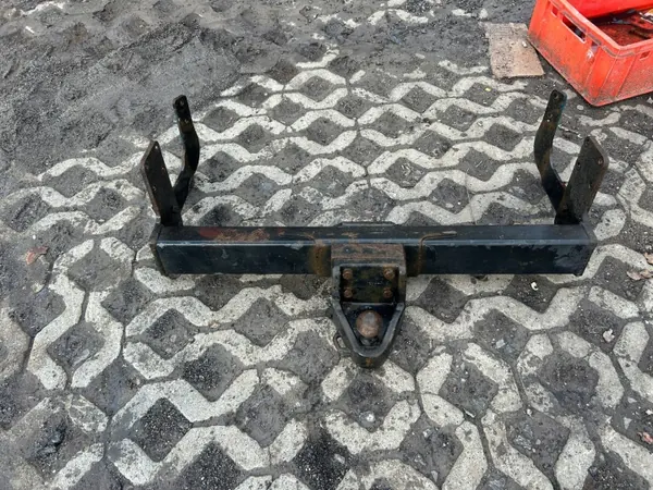 Gancho de reboque VW LT 28 35 46 - OEM VW LT 28 35 46 HAK HOLOWNICZY image 3