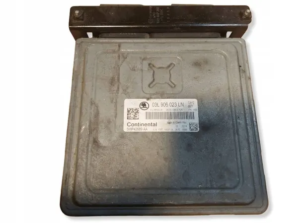 Skoda Rapid 1.6 TDI Computer OEM 03L906023LN image 2